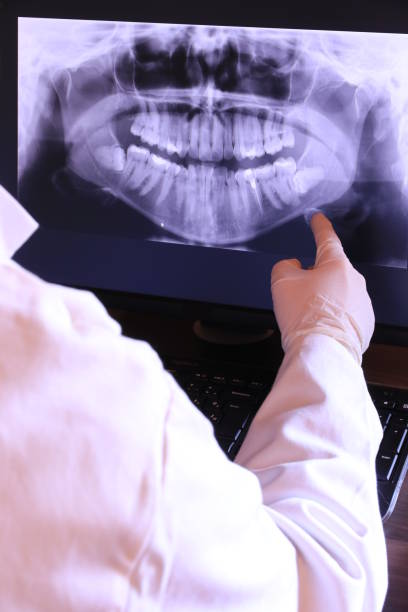 Best Pediatric Emergency Dentist in Westlake Vlage, IL
